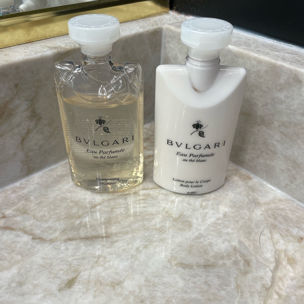 DESIGNER SHAMPOO, BODY WASH, LOTION! Eau Parfumée au Thé Vert